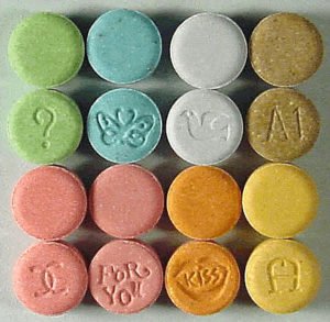 Ecstacy-MDMA-Risiken-Wirkungen-Nebenwirkungen