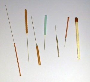 Akupunktur-Nadeln groß-klein